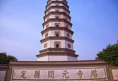 nttp：／／51CgfUn：数字时代的神秘代码,揭示社会焦虑与文化冲突-4